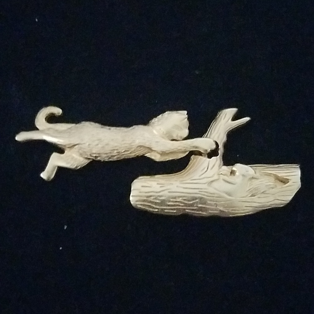 Vintage Cat Brooch